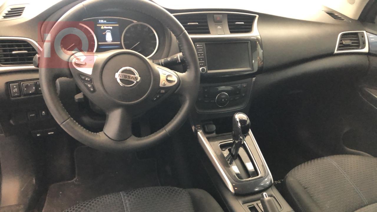 نیسان سێنترا